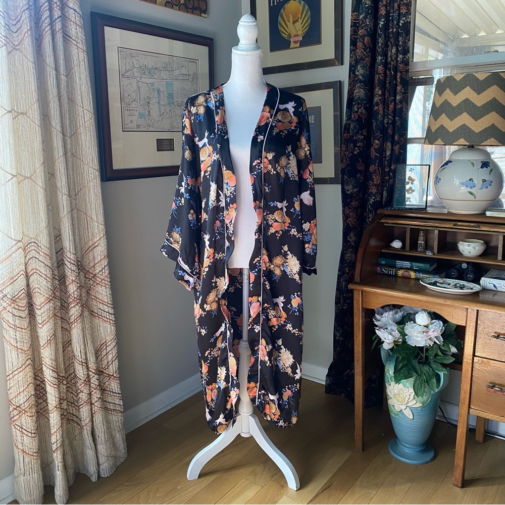 Charlotte Russe open front kimono style cardigan